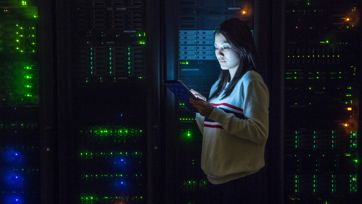 London city hall busy with people walking up and down staircase